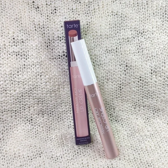 tarte maracuja juicy lip crème in Mauve, 2g/0.07oz - Picture 7 of 11